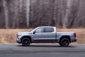 GMC Sierra Elevation Crew Cab 2018 года 